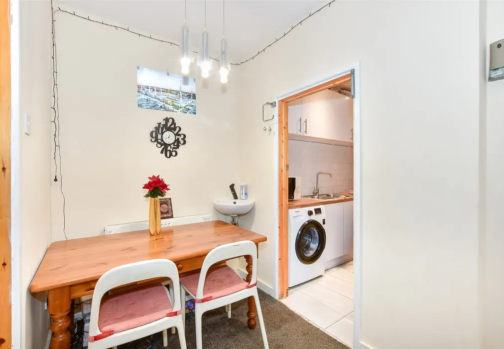 Dining Area - America Lane, Haywards Heath, West Sussex - Wards of Kent