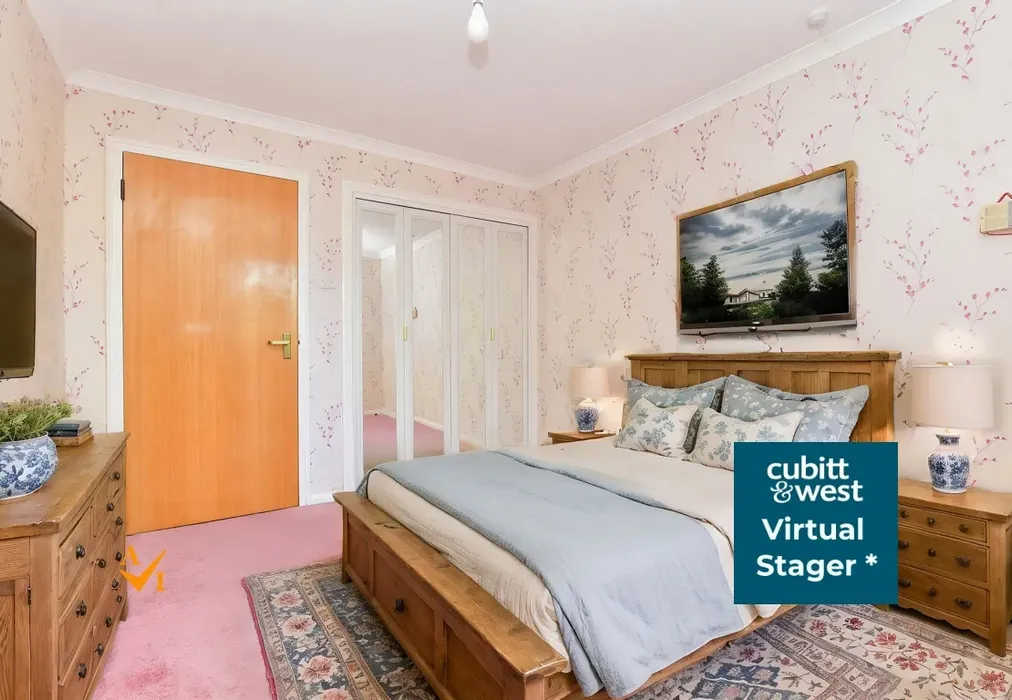 Bedroom (Farmhouse style) - Holmwood Gardens, Wallington, Surrey - Wards of Kent