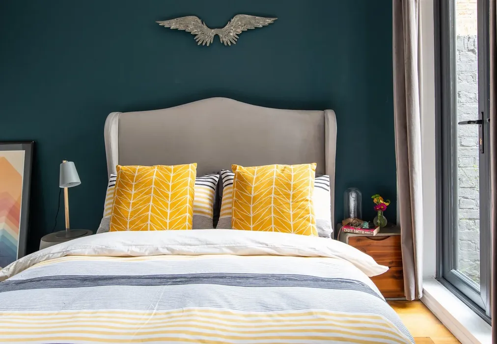 Bed 2 - Gladstone Road, Whitstable, Kent - Wards of Kent
