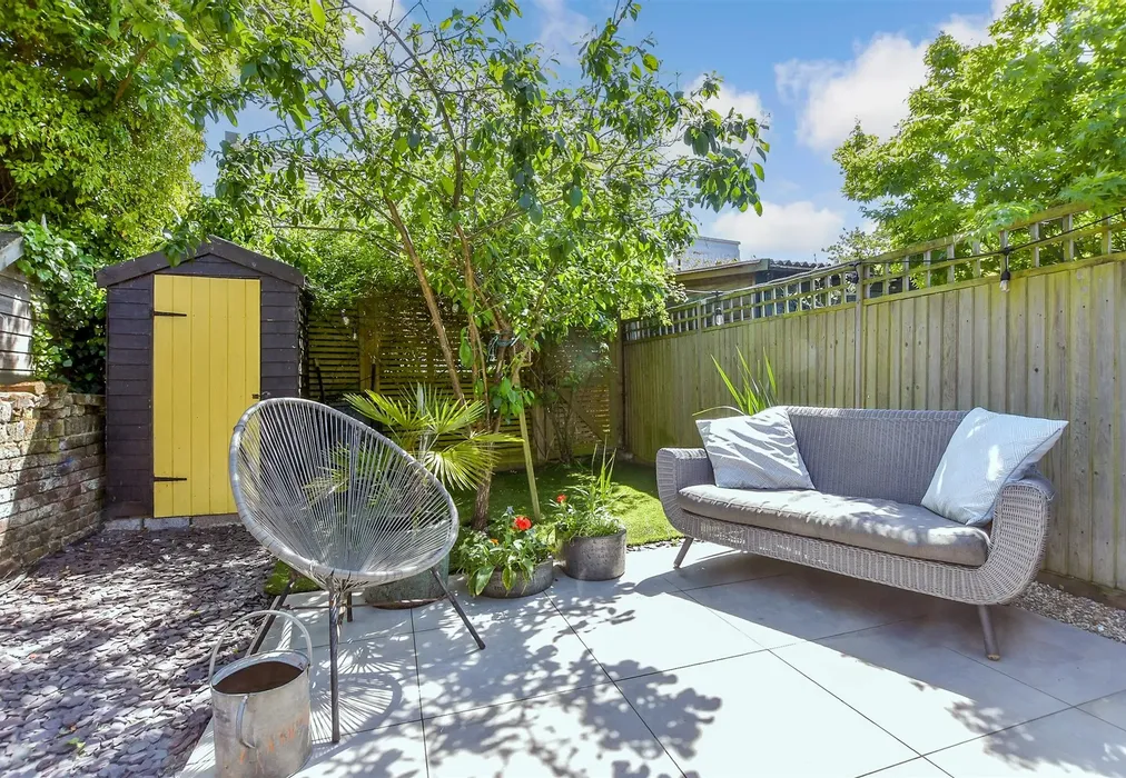 Rear Garden - Gladstone Road, Whitstable, Kent - Wards of Kent