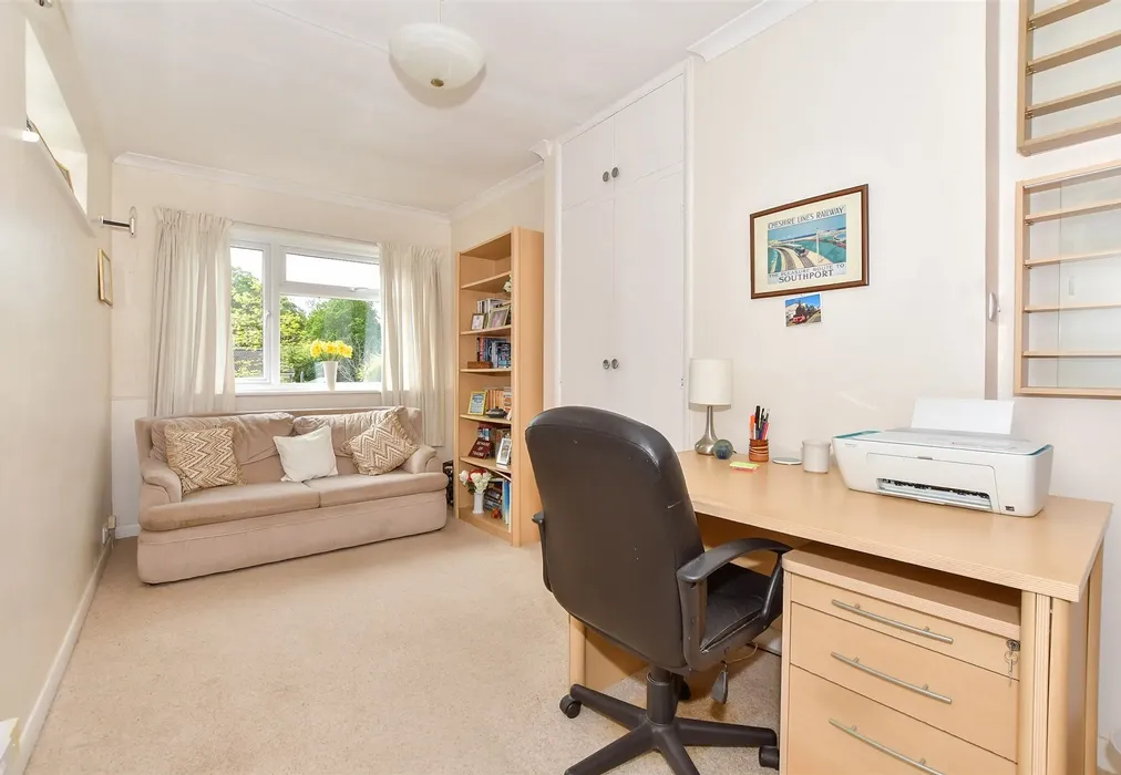 Study - Princess Anne Road, Rudgwick, West Sussex - Wards of Kent