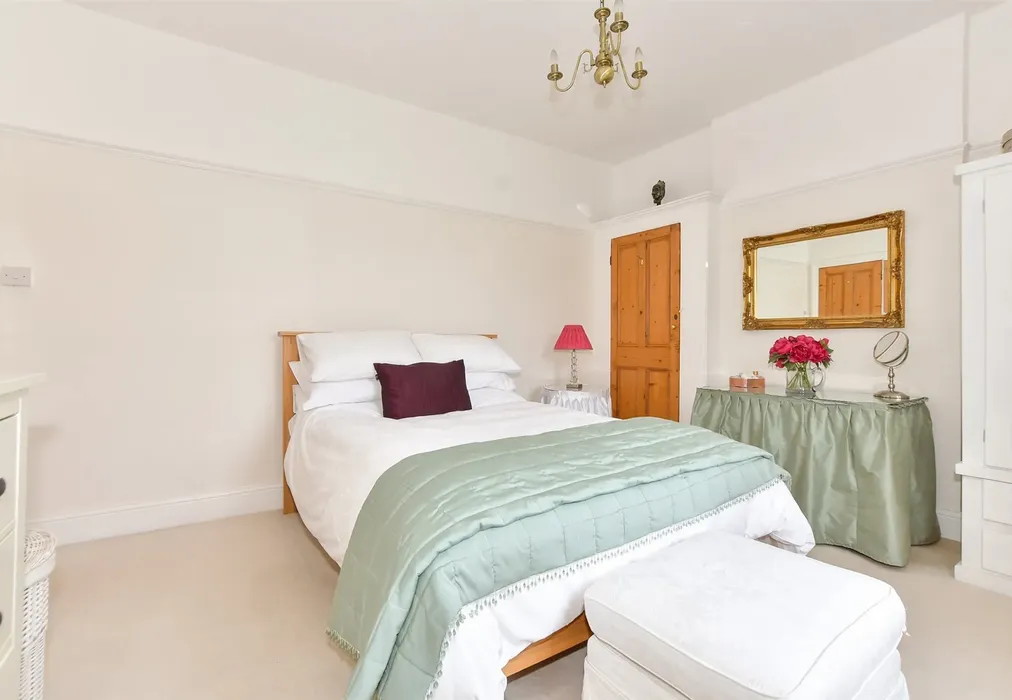 Bedroom 4 - Mill Lane, Herne Bay, Kent - Wards of Kent