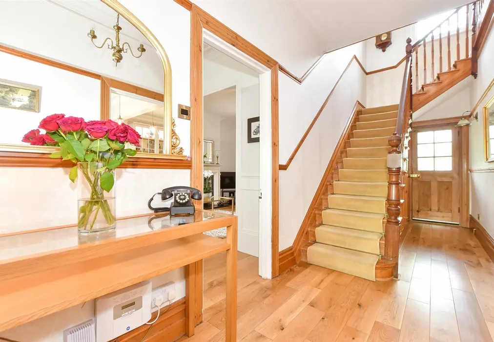 Hallway - Mill Lane, Herne Bay, Kent - Wards of Kent