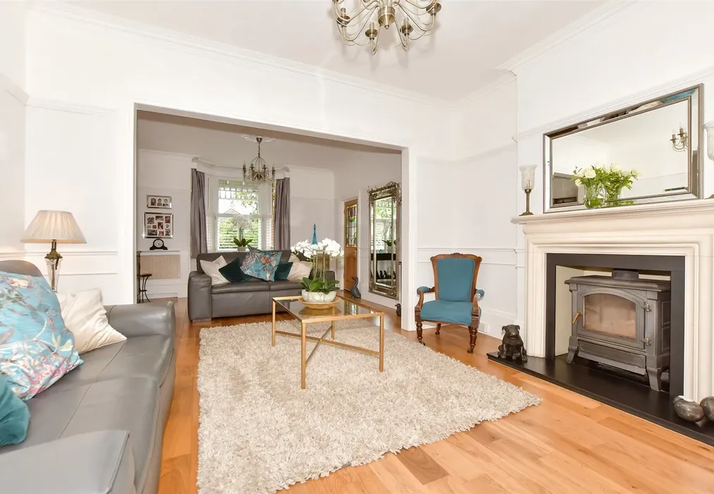 Sitting Area - Mill Lane, Herne Bay, Kent - Wards of Kent