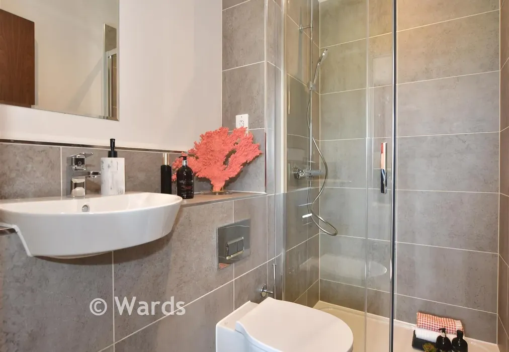 Shower Room - Nassella Gardens, Grasmere Gardens (Phase 1), Chestfield, Whitstable, Kent - Wards of Kent