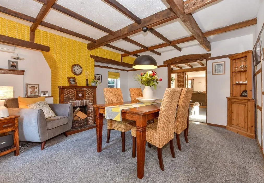 Dining Room - Stone Street, Lympne, Hythe, Kent - Wards of Kent