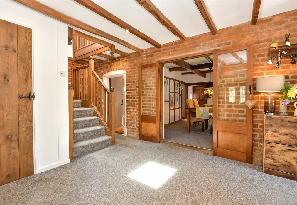 Entrance Hall - Stone Street, Lympne, Hythe, Kent - Wards of Kent