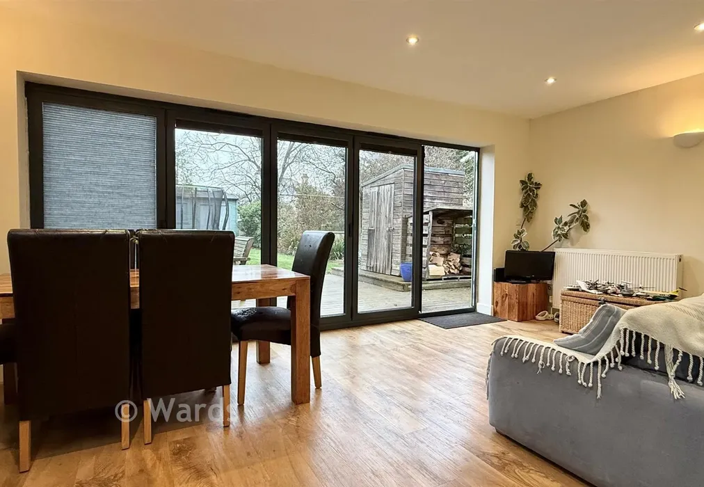 Dining - Graystone Road, Tankerton, Whitstable, Kent - Wards of Kent