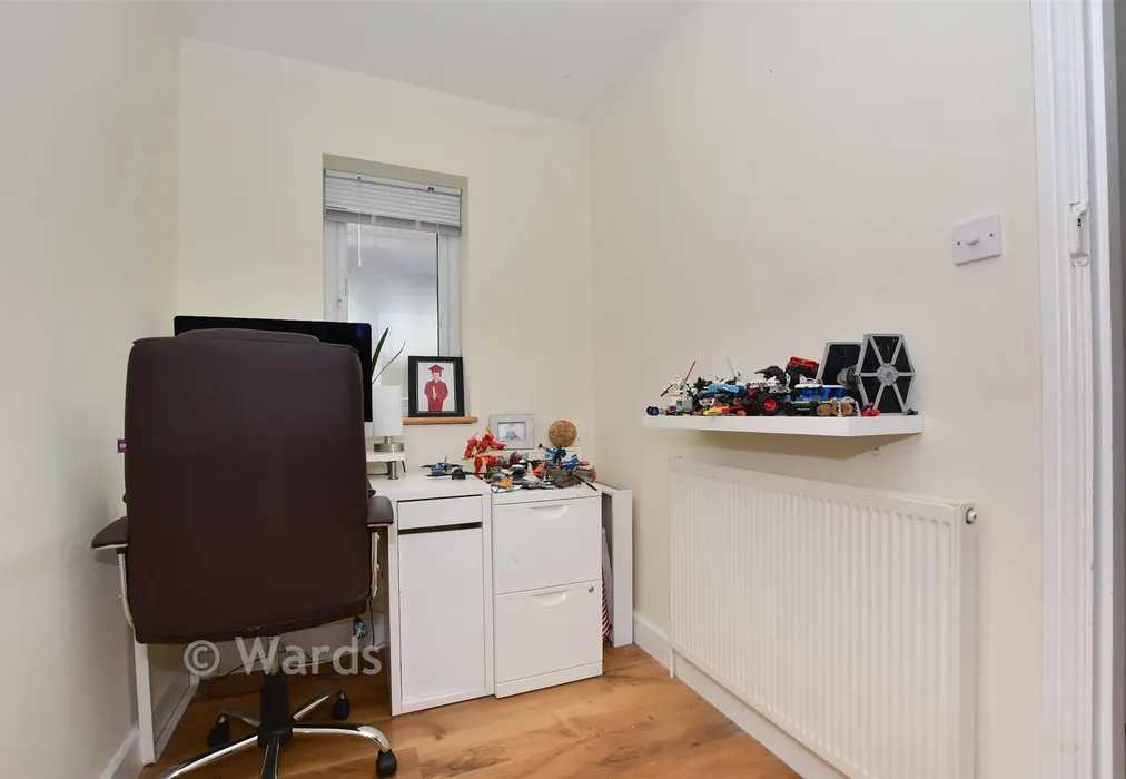 Bedroom 2 - Graystone Road, Tankerton, Whitstable, Kent - Wards of Kent