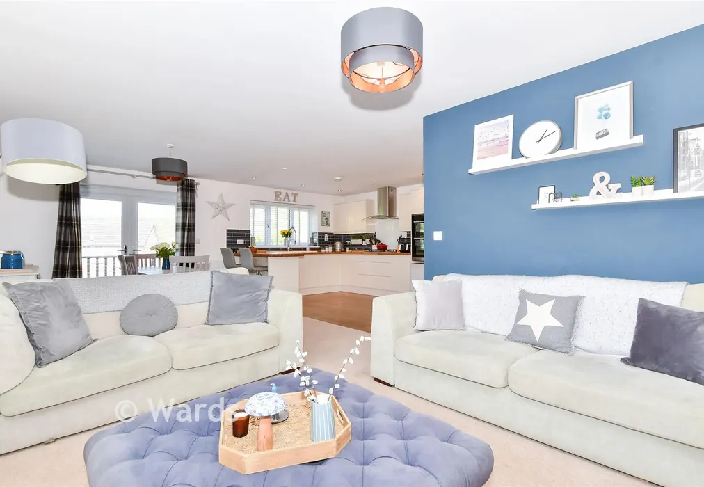 Lounge Area - Downs View Road, Penenden Heath, Maidstone, Kent - Wards of Kent