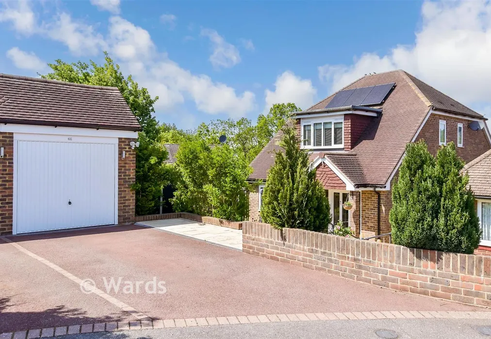 Driveway/Parking - Downs View Road, Penenden Heath, Maidstone, Kent - Wards of Kent