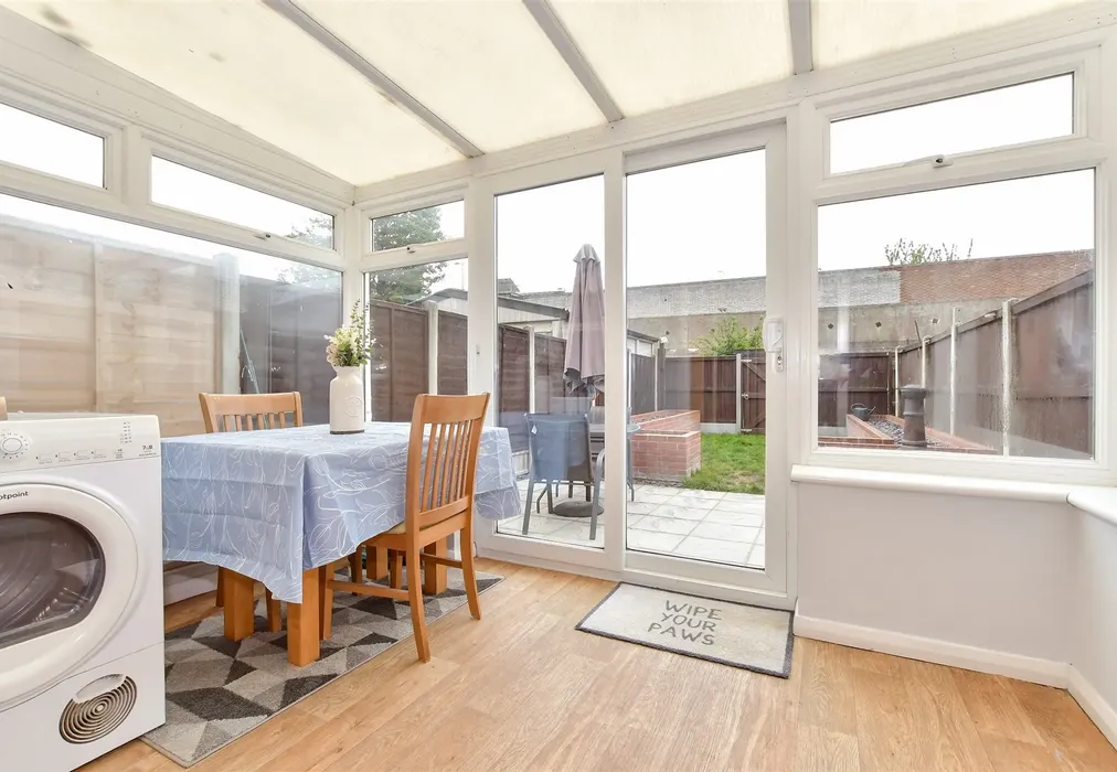 Conservatory - Whitehall Road, Ramsgate, Kent - Wards of Kent