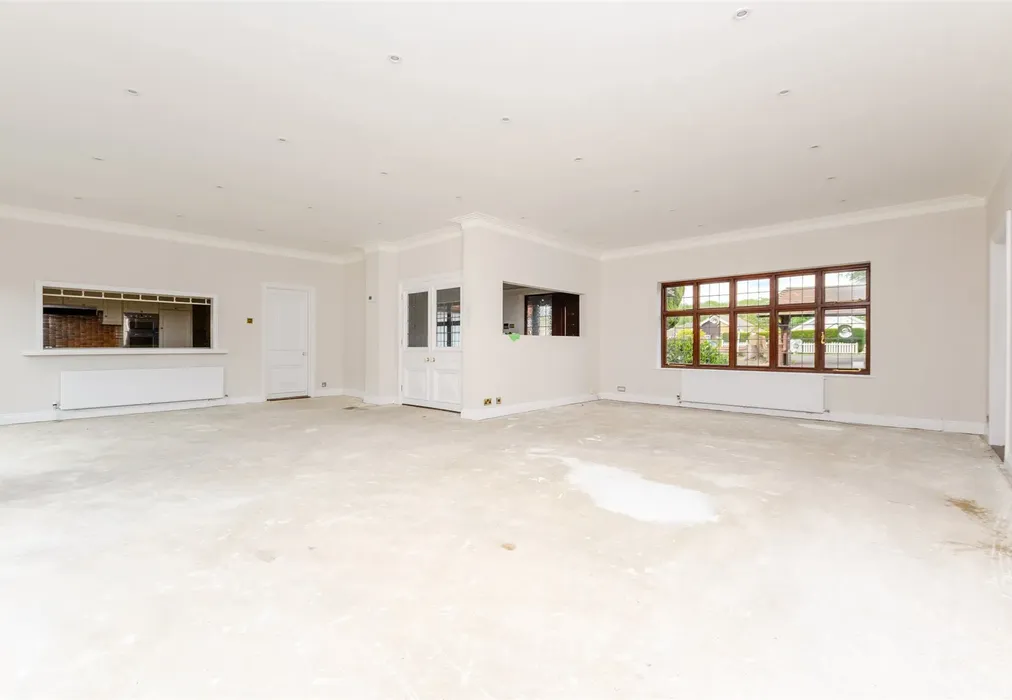 Reception - Hever Avenue, West Kingsdown, Sevenoaks, Kent - Wards of Kent