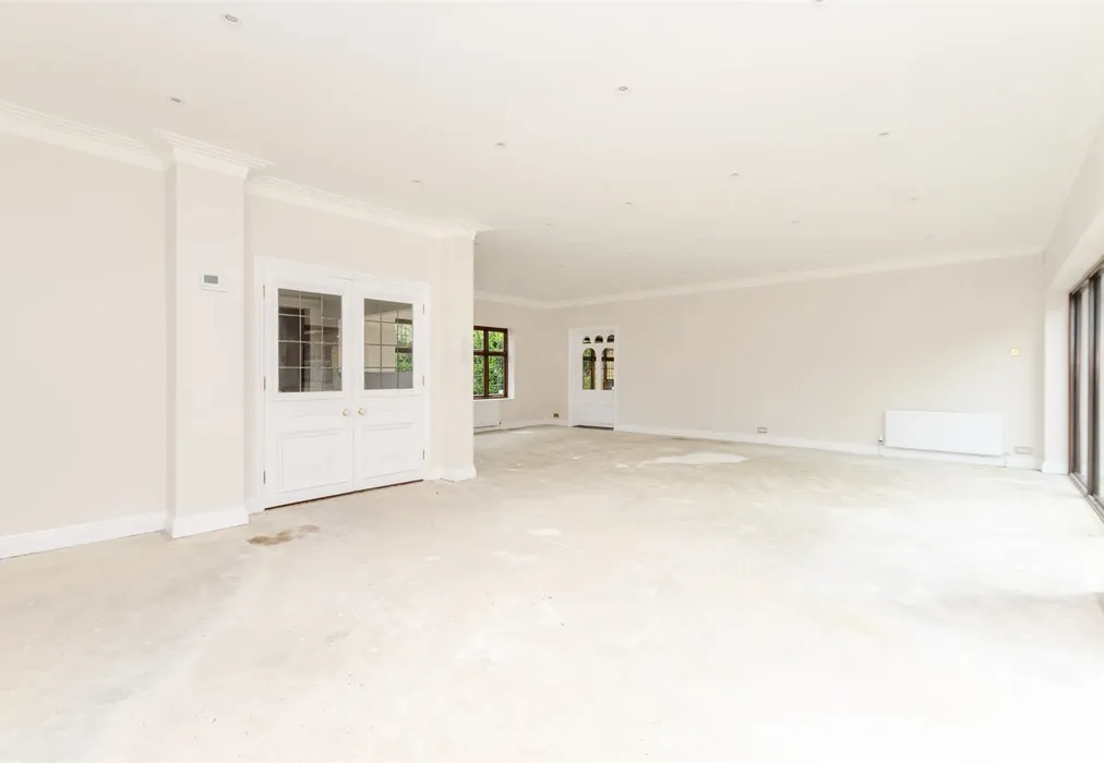 Reception - Hever Avenue, West Kingsdown, Sevenoaks, Kent - Wards of Kent