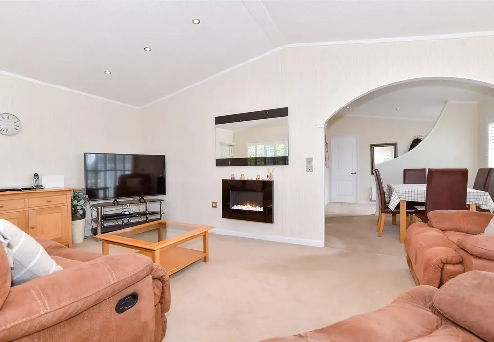 Lounge - Millers Way, Maidstone, Kent - Wards of Kent