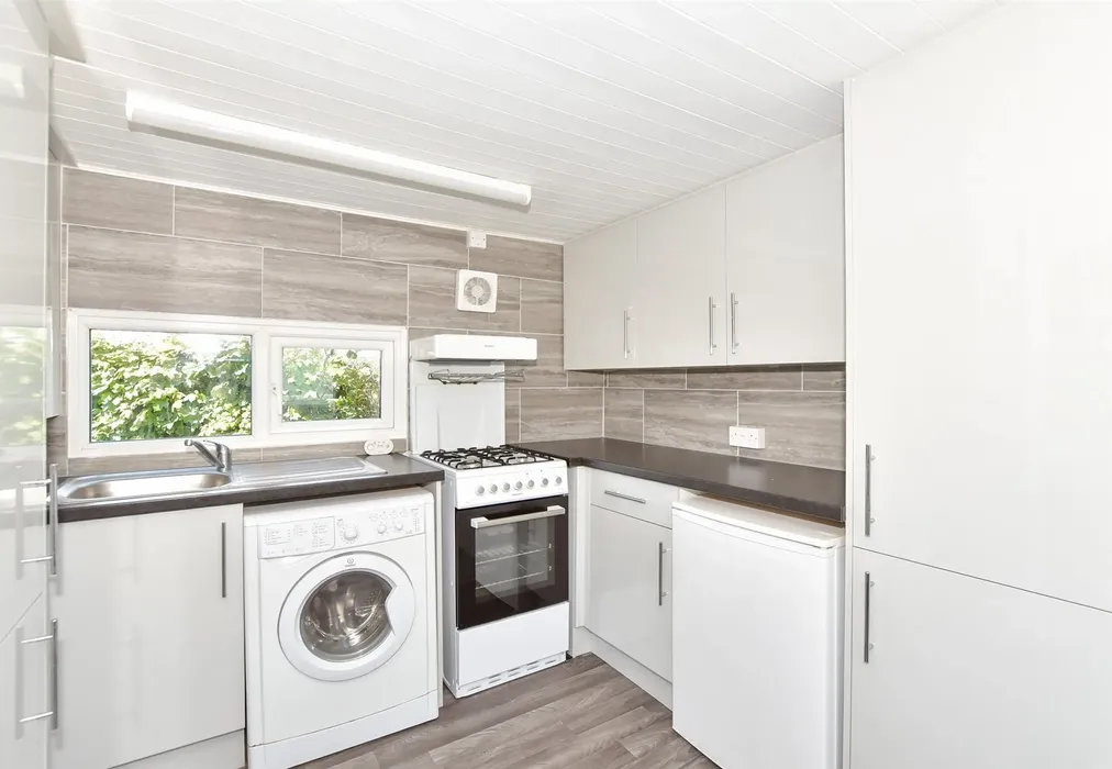 Kitchen - New Dover Road, Capel-Le-Ferne, Folkestone, Kent - Wards of Kent