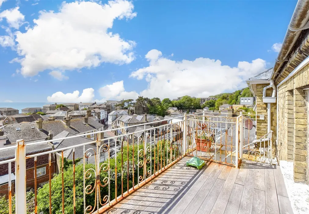 Balcony / Terrace - Grove Road, Ventnor, Isle of Wight - Wards of Kent
