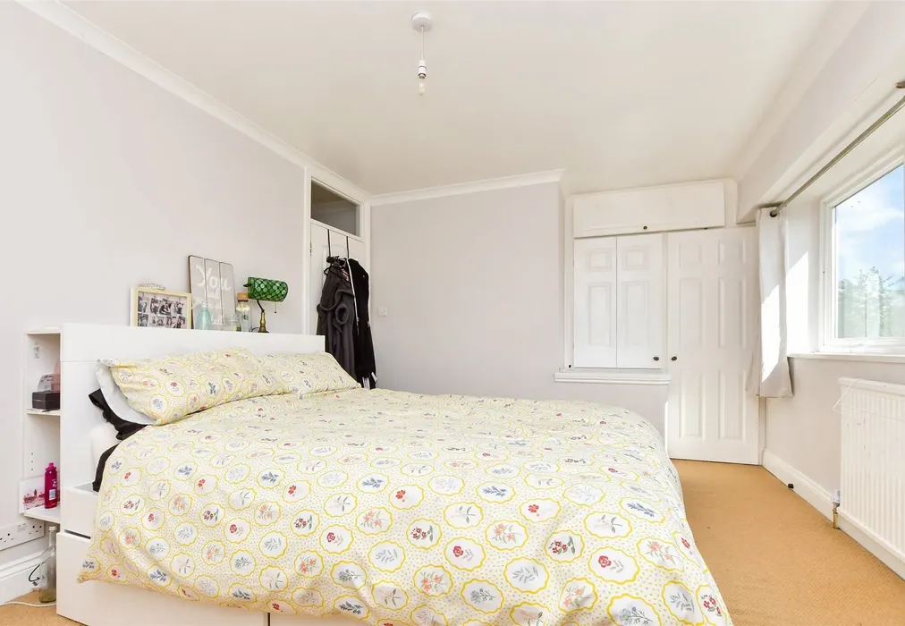 Bedroom 1 - Ash Close, Merstham, Redhill, Surrey - Wards of Kent