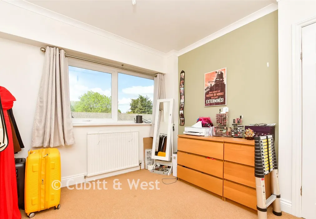 Bedroom 2 - Ash Close, Merstham, Redhill, Surrey - Wards of Kent