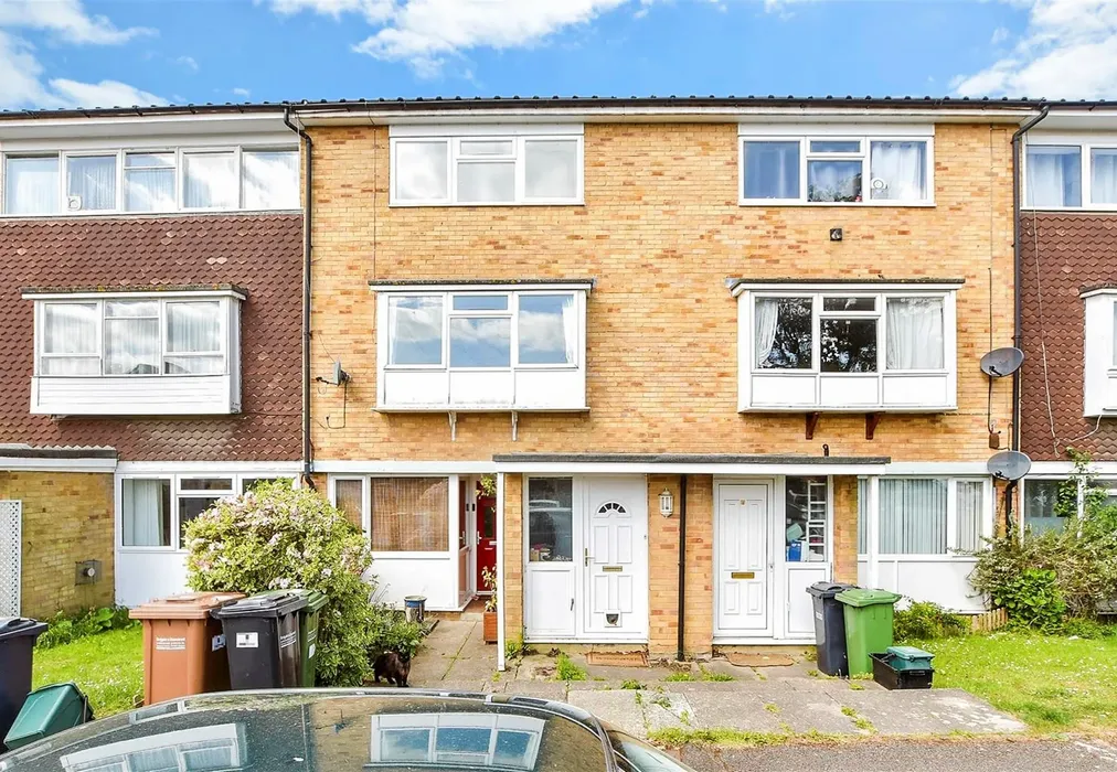 External (Web) - Ash Close, Merstham, Redhill, Surrey - Wards of Kent