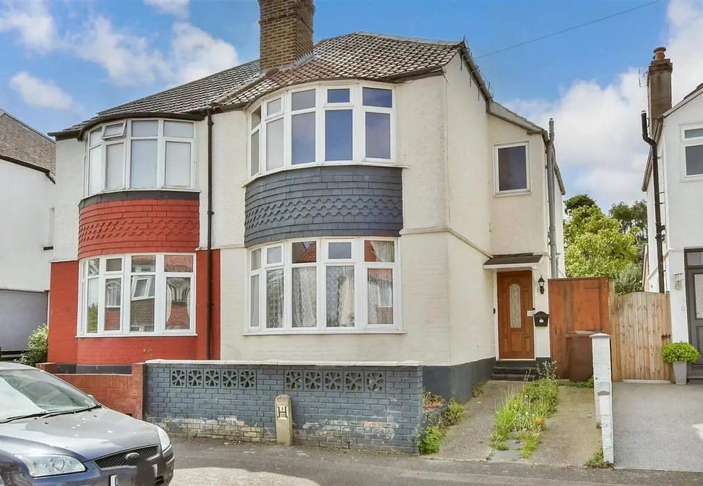 Front Web - Larkfield Avenue, Gillingham, Kent - Wards of Kent