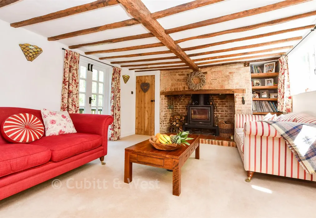 Internal Lifestyle Photograph - Furnace Lane, Cowden, Edenbridge, Kent - Wards of Kent