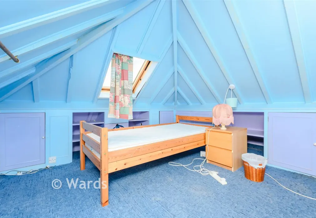 Loft Room - Haig Avenue, Rochester, Kent - Wards of Kent