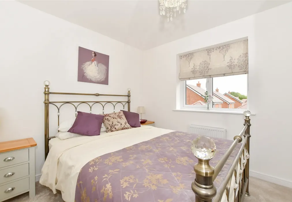 Bedroom 3 - Springett Close, Thakeham, Pulborough, West Sussex - Wards of Kent