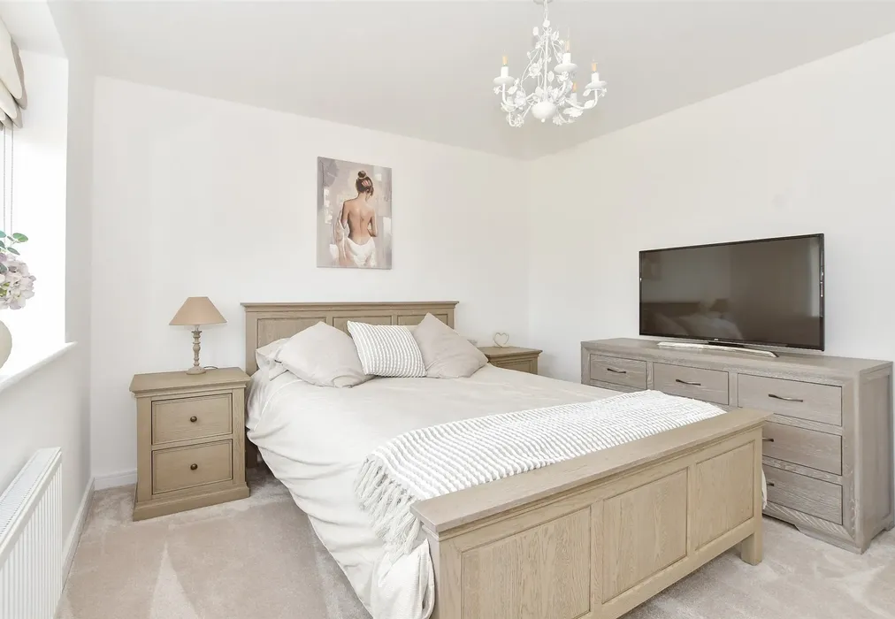 Bedroom 2 - Springett Close, Thakeham, Pulborough, West Sussex - Wards of Kent