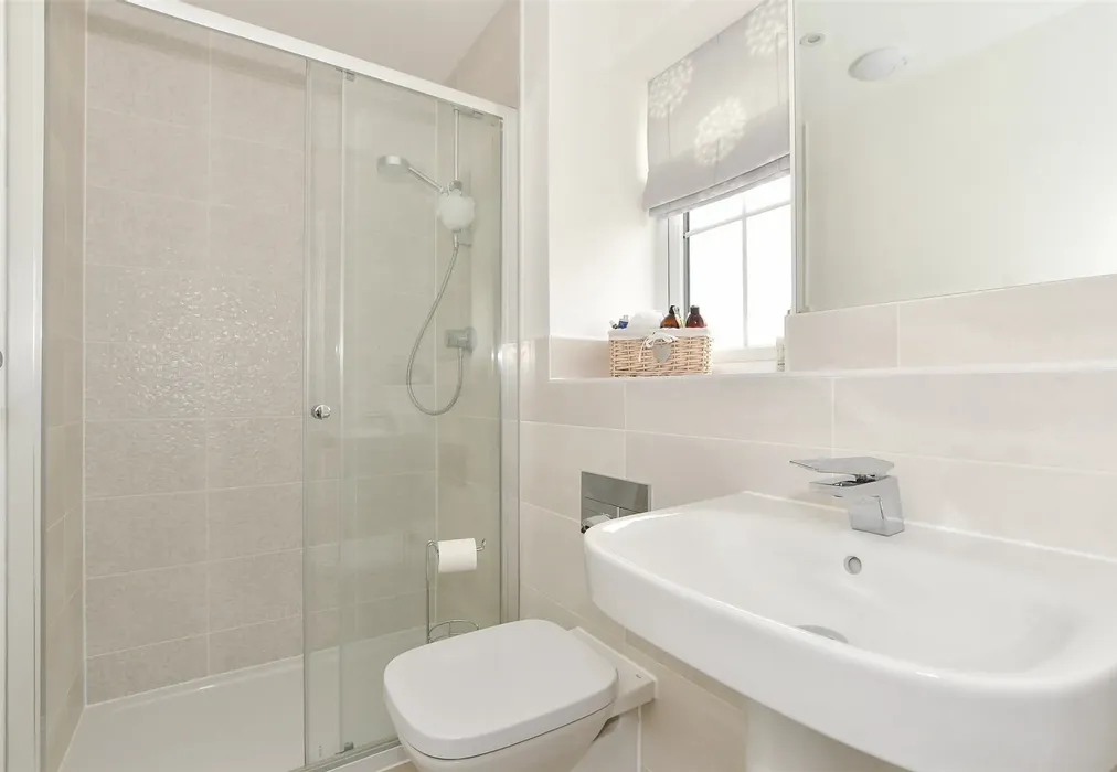 En-Suite Shower Room - Springett Close, Thakeham, Pulborough, West Sussex - Wards of Kent