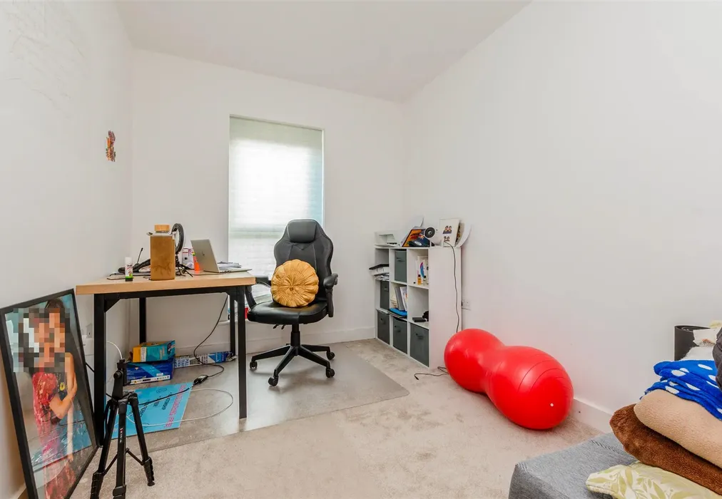 Bedroom 3 - Glenway road, Rochester, Kent - Wards of Kent