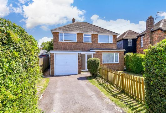 Station Road, Martin Mill, Dover, Kent - Wards of Kent