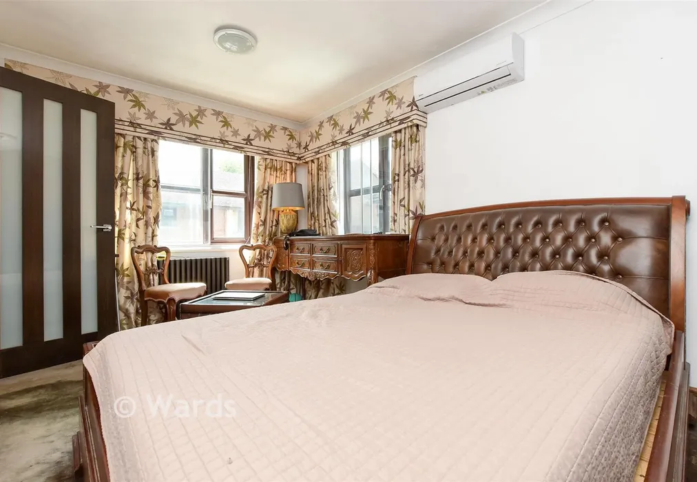 Lounge - Hawkwood Close, Rochester, Kent - Wards of Kent