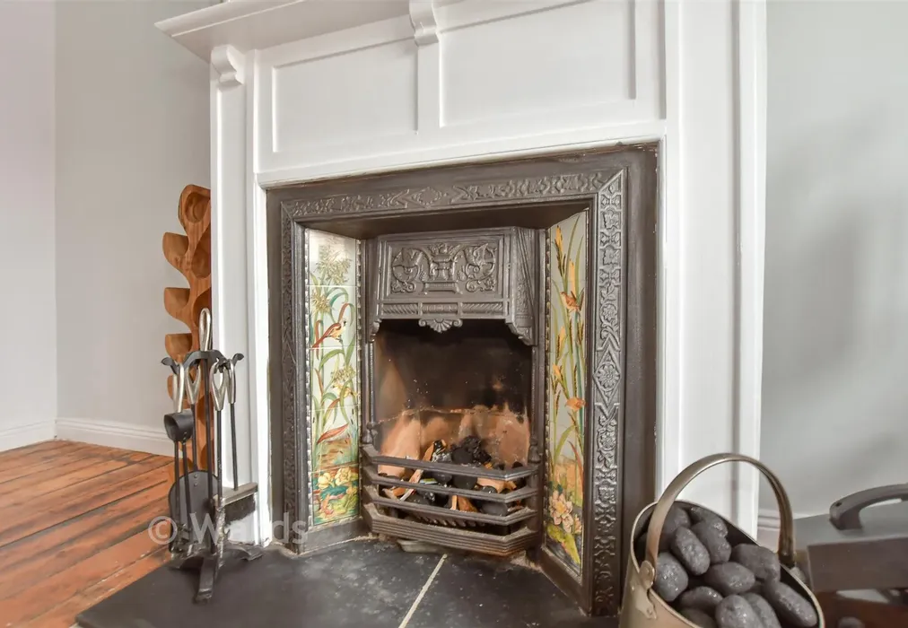 Internal Feature - The Street, Kingston, Canterbury, Kent - Wards of Kent