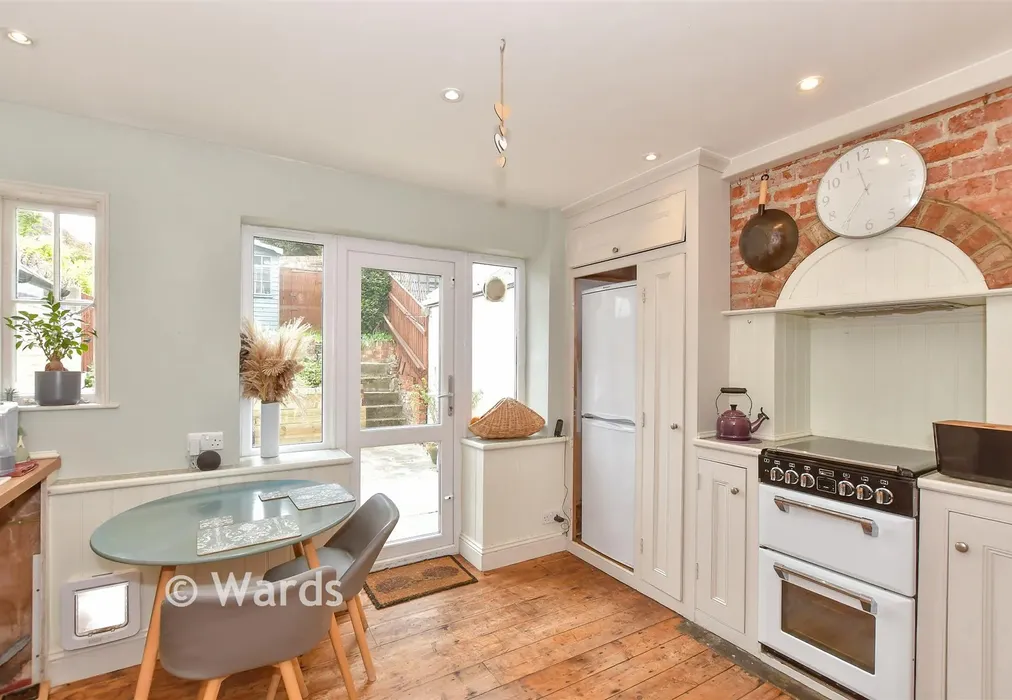 Kitchen - The Street, Kingston, Canterbury, Kent - Wards of Kent