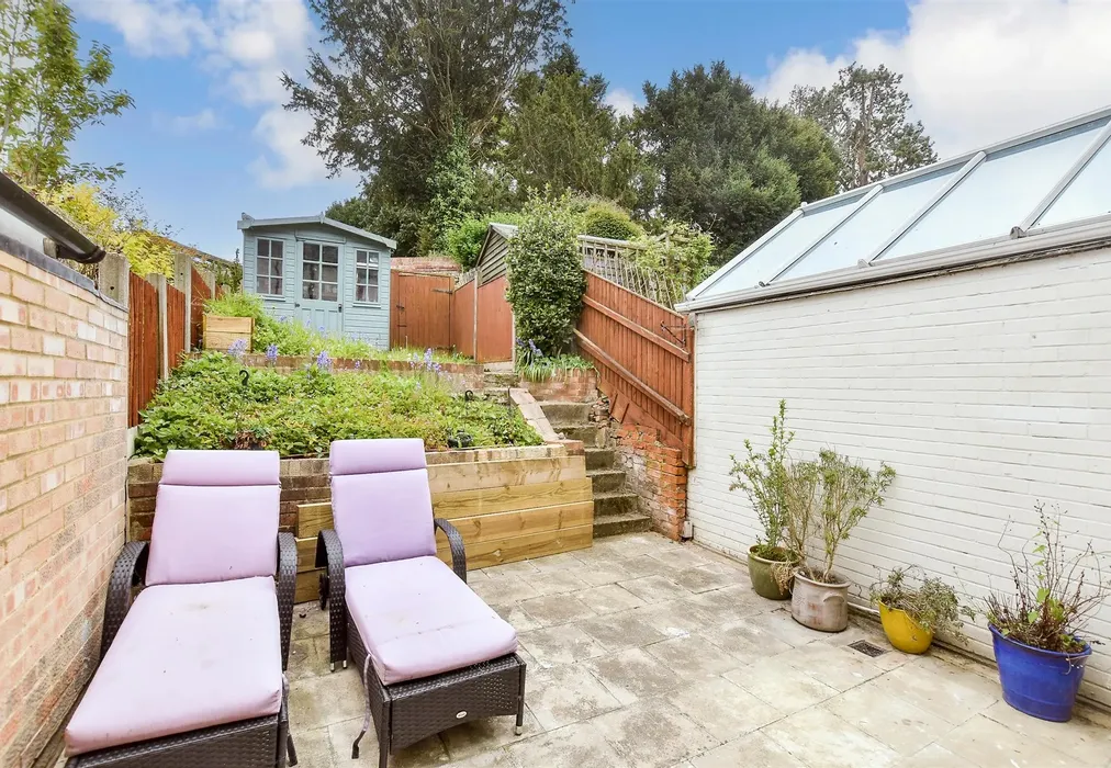 Rear Garden - The Street, Kingston, Canterbury, Kent - Wards of Kent