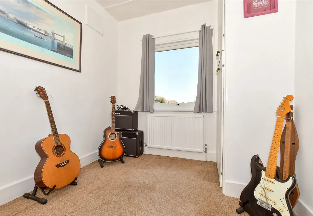 Bedroom 3 - Beacon Road, Broadstairs, Kent - Wards of Kent