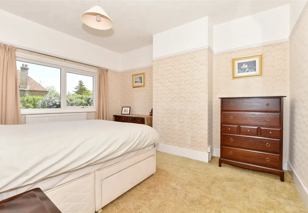 Bedroom 2 - Beacon Road, Broadstairs, Kent - Wards of Kent