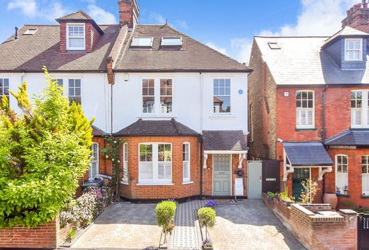 Russell Road, Buckhurst Hill, Essex - Wards of Kent