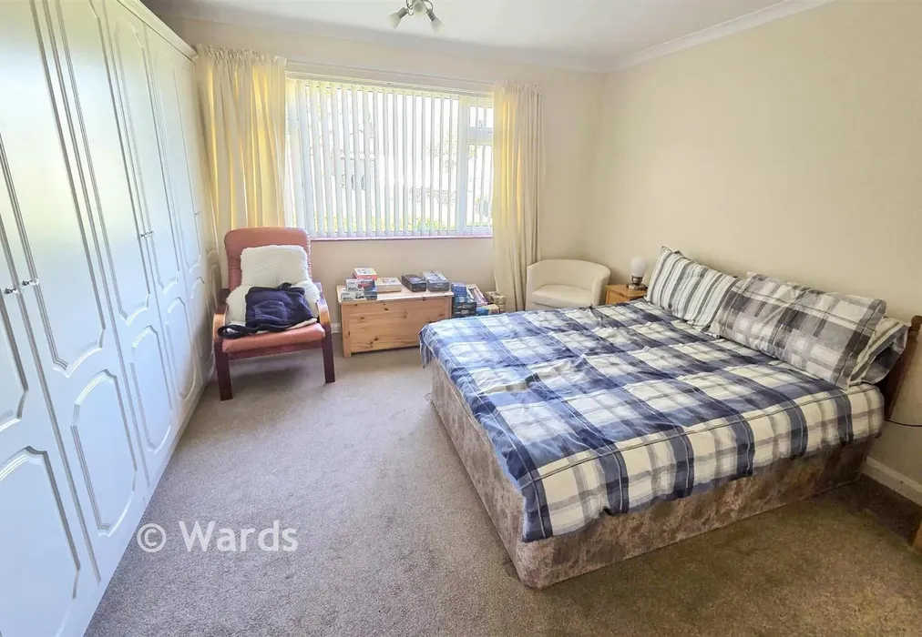Bedroom 1 - Cliff Avenue, Herne Bay, Kent - Wards of Kent