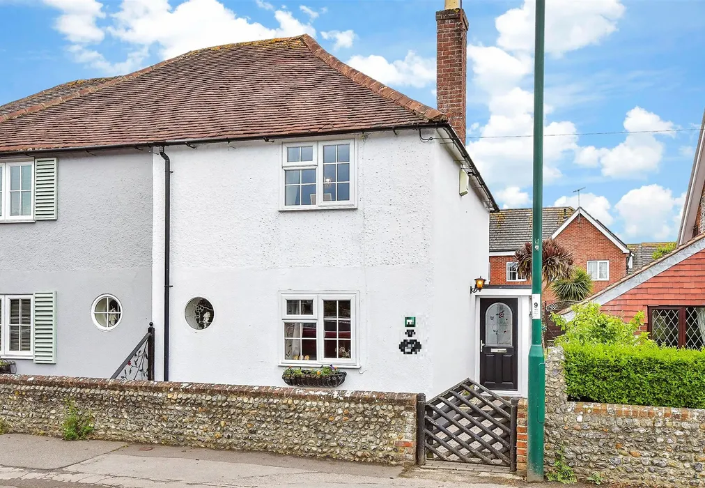 Front (Web) - Flansham Lane, Bognor Regis, West Sussex - Wards of Kent