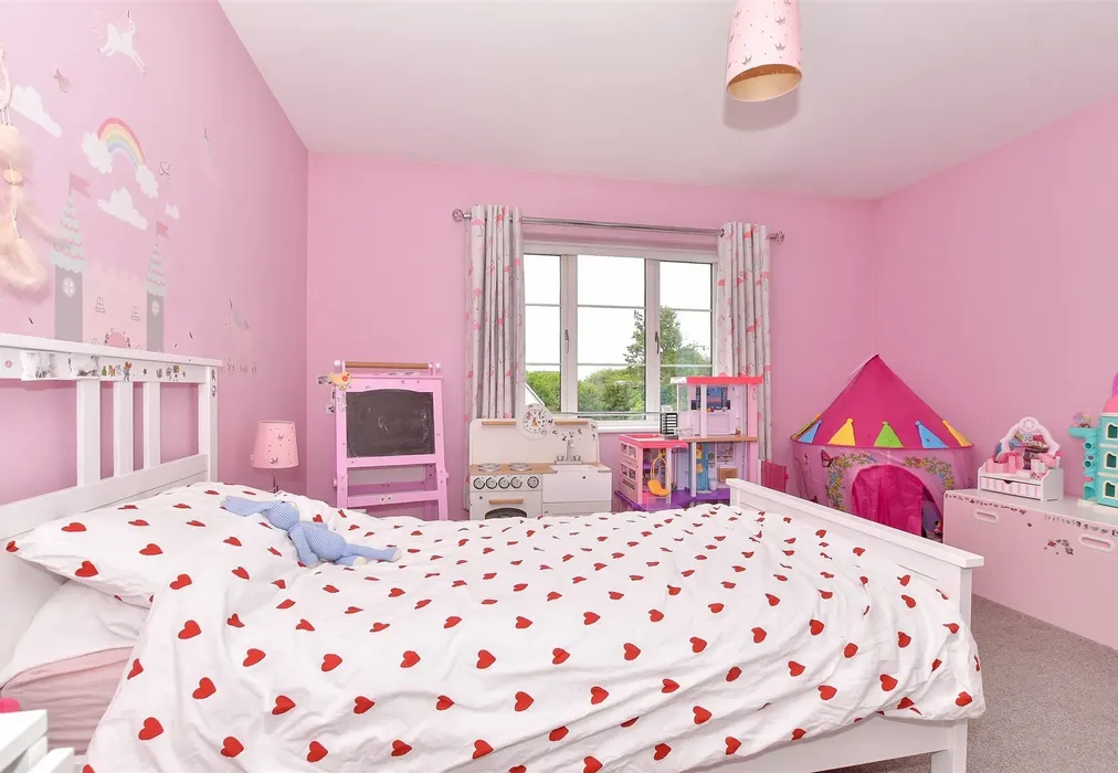 Bedroom 2 - Crabapple Road, Tonbridge, Kent - Wards of Kent