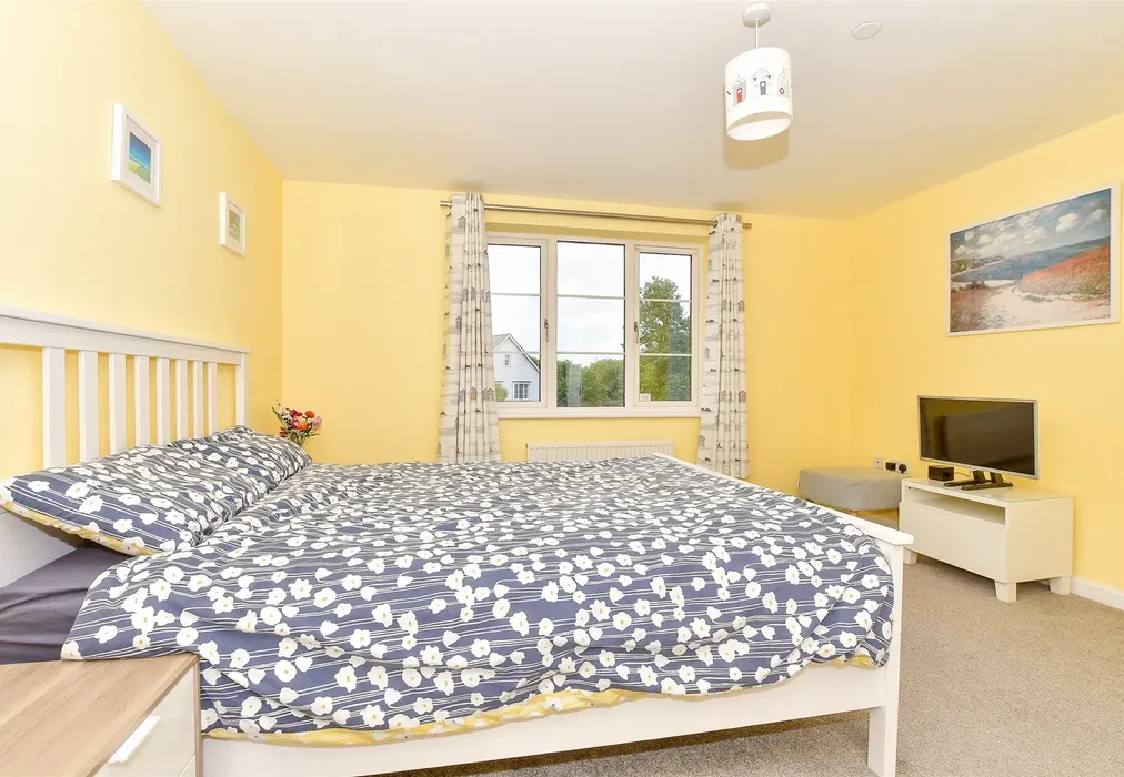 Bedroom 3 - Crabapple Road, Tonbridge, Kent - Wards of Kent