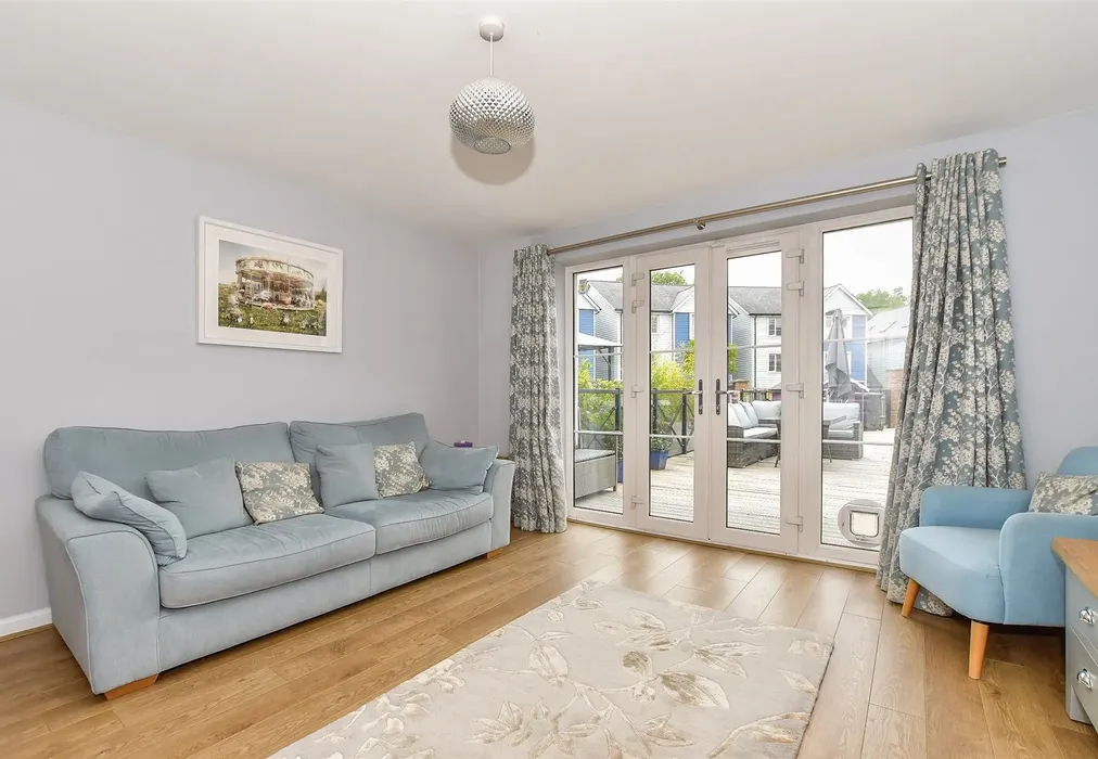 Lounge/ Diner - Crabapple Road, Tonbridge, Kent - Wards of Kent