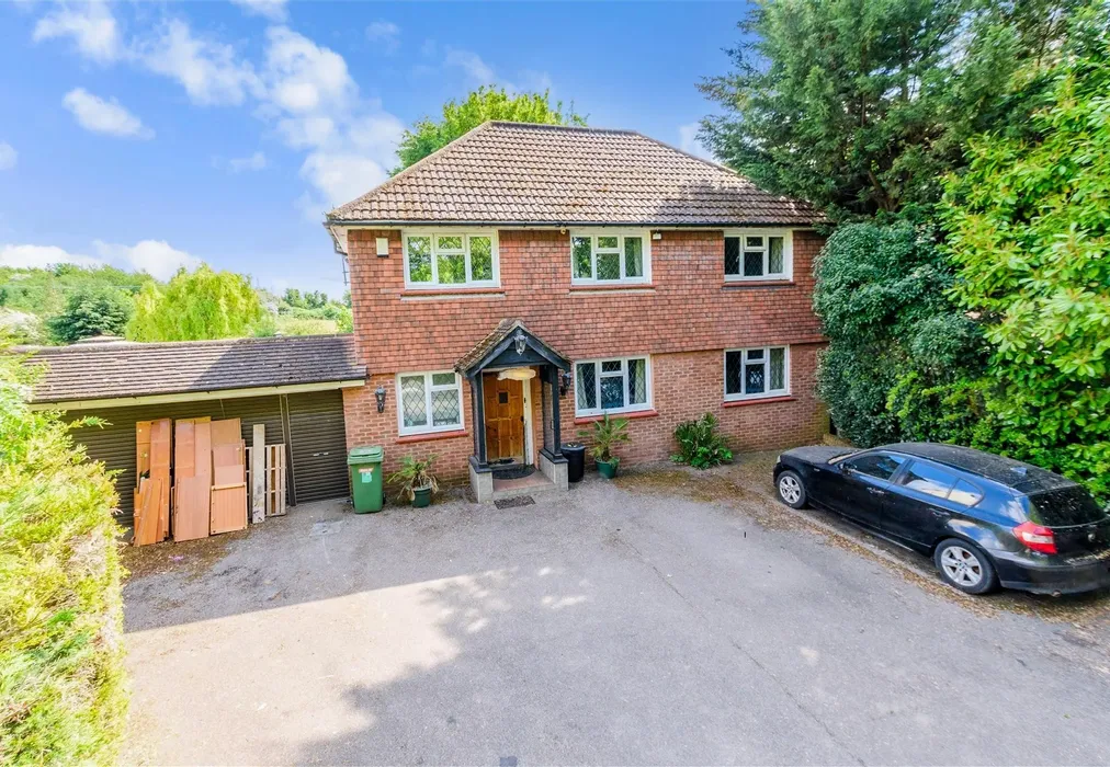 External (Web) 1 - Highlands Hill, Swanley, Kent - Wards of Kent