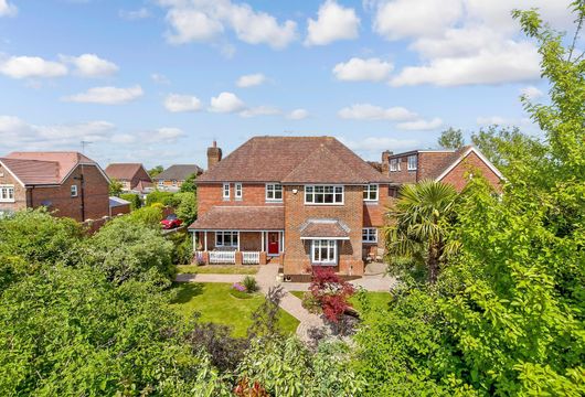 Lime Trees, Staplehurst, Kent - Wards of Kent