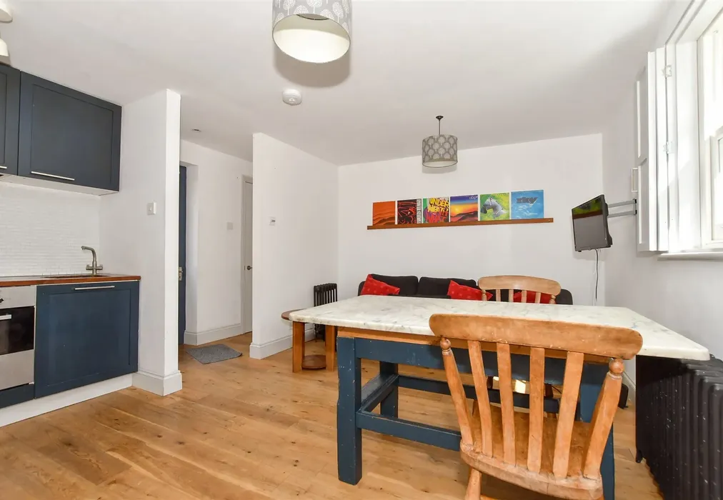 Annexe Lounge/ Kitchen - Trinity Square, Margate, Kent - Wards of Kent