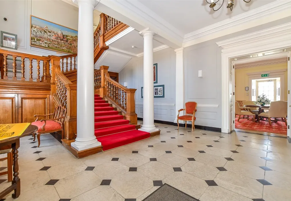 Internal Lifestyle Photograph - Maythem Road, Rolvenden, Cranbrook, Kent - Wards of Kent