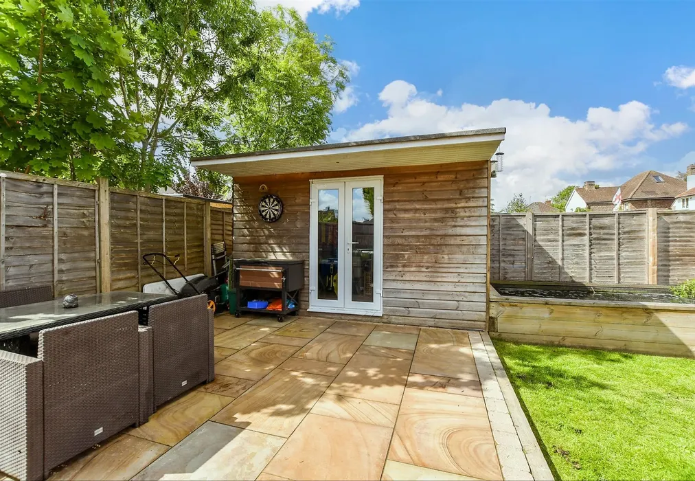 Rear Garden - Grove Road, Horley, Surrey - Wards of Kent
