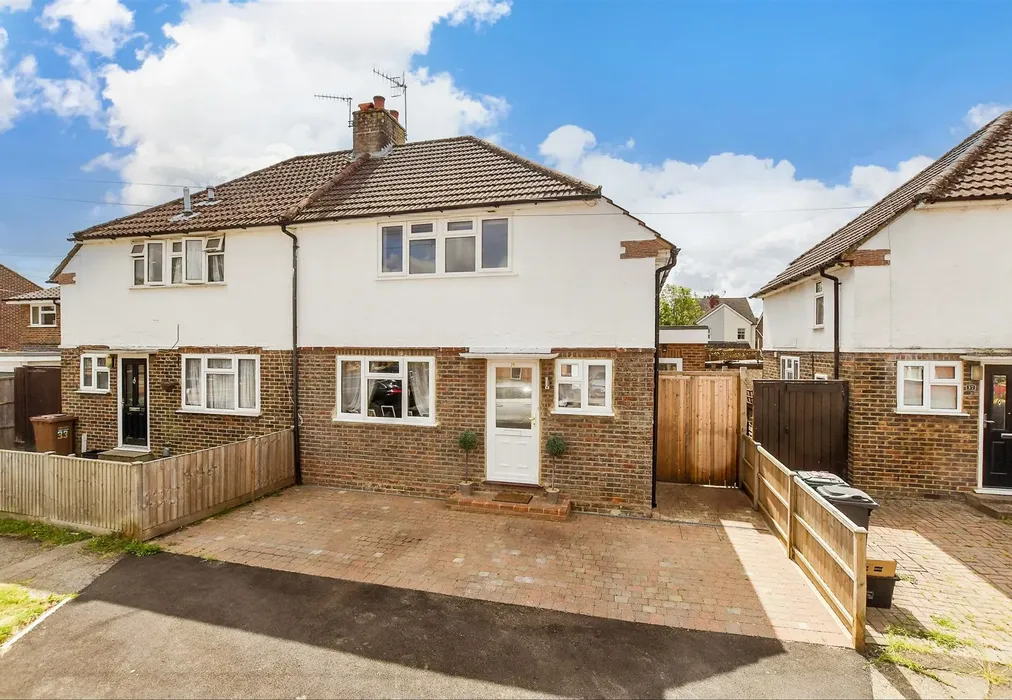 External (Web) - Grove Road, Horley, Surrey - Wards of Kent